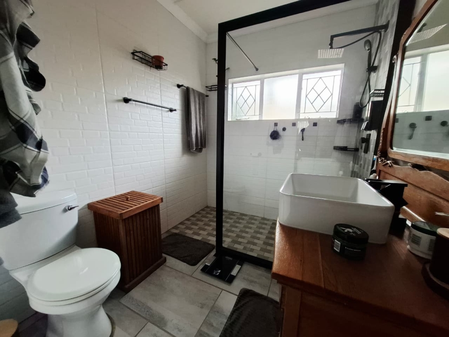 4 Bedroom Property for Sale in Uitsig Free State